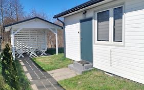 Radosna Zatoka - Nowe Domki, Kazdy Z Wlasnym Ogrodzeniem